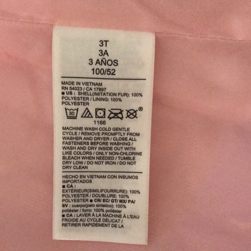 New Old Navy Soft Pink Hooded Fuzzy Coat with Gold Bow Buttons 3 T 3T Girl’s